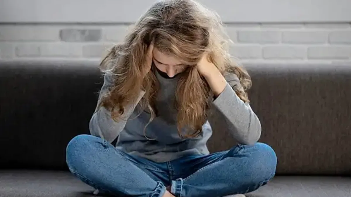Ergenlik döneminde depresyona dikkat!
