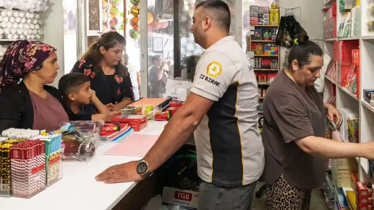 Çocuklara kırtasiye desteği, ailelere nefes