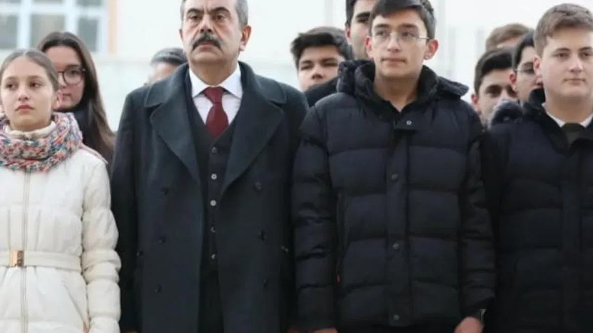 6 Şubat'ta tüm okullar saygı duruşunda bulunacak
