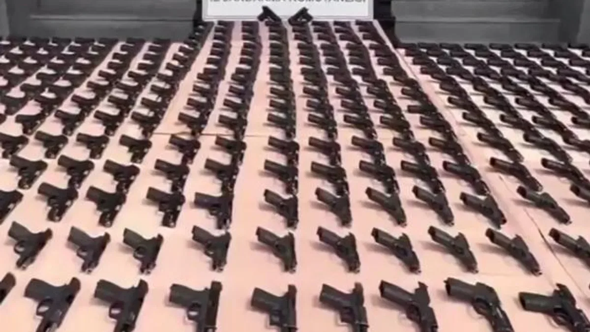 Jandarma’dan dev operasyon... 1.107 ruhsatsız tabanca ele geçirildi