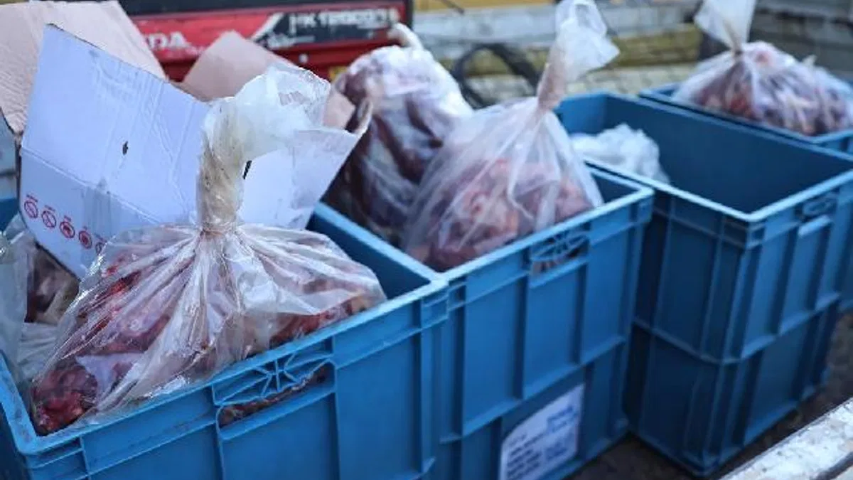 Antalya otogarında 270 kilo uygunsuz taşınan et bulundu