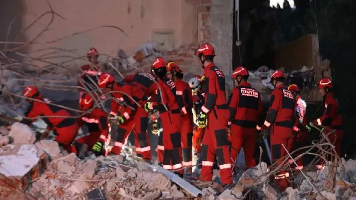 Muğla'da gerçeği aratmayan deprem tatbikatı