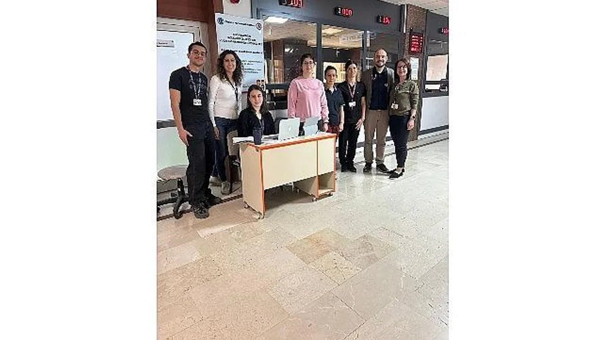 Egeli Uzmanlar çocukluklarda obeziteye ve sağlık beslenmeye dikkat çektiler