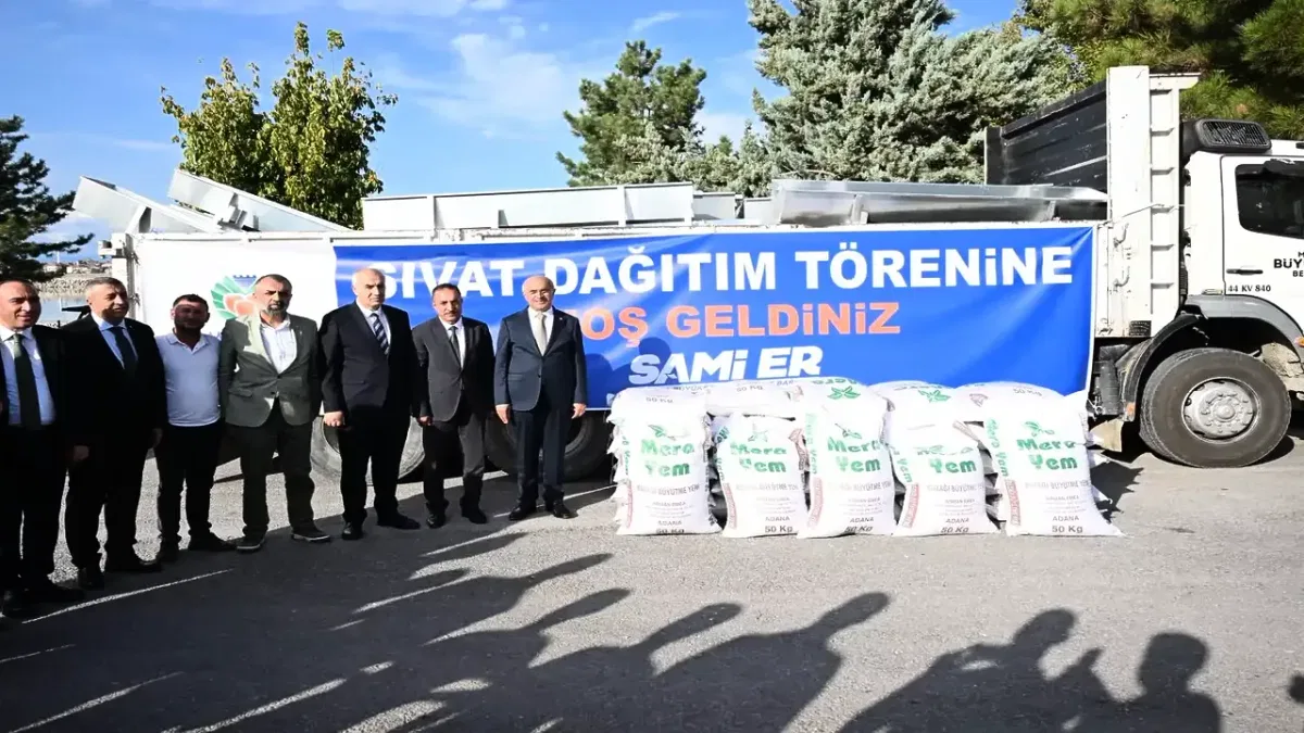 Malatya'da hayvancılığa destek için sıvat dağıtıldı