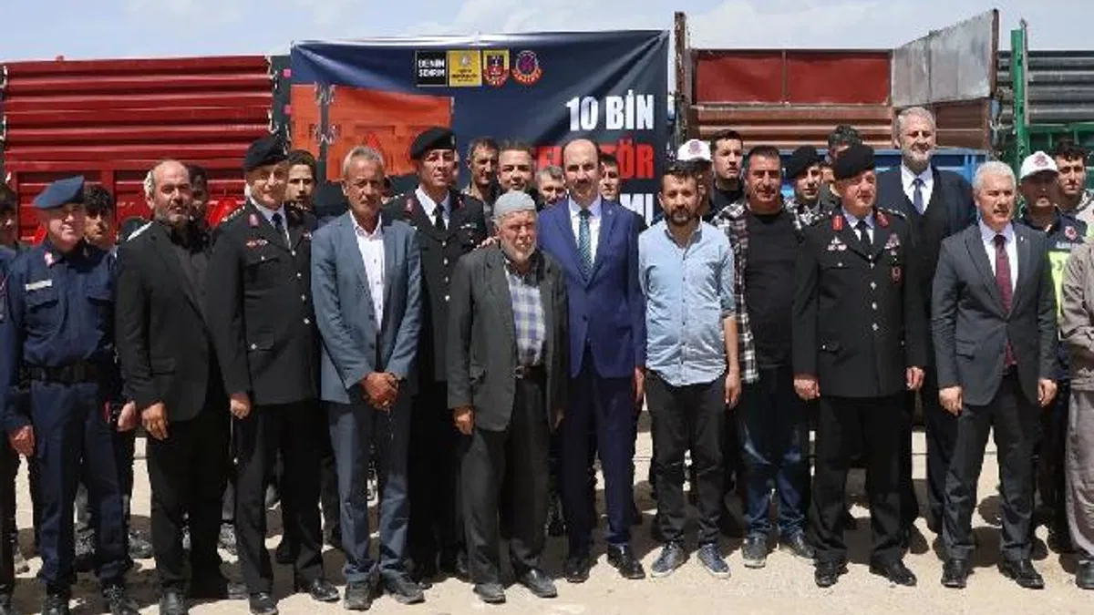 'Reflektör Tak, Görünür Ol' projesi ile çiftçilere 10 bin adet reflektör dağıtılacak