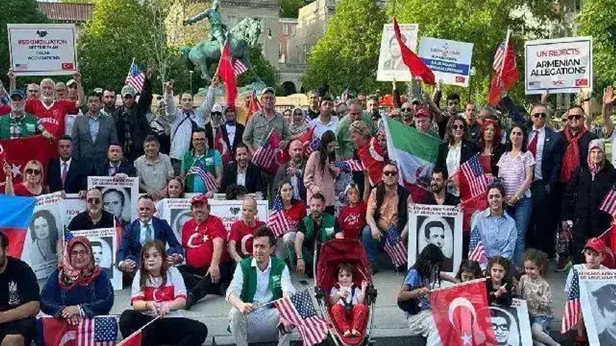 ABD'de Türklerden 'sözde soykırım' tepkisi
