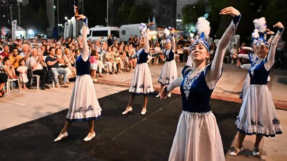 Antalya Muratpaşa’da renkli buluşma