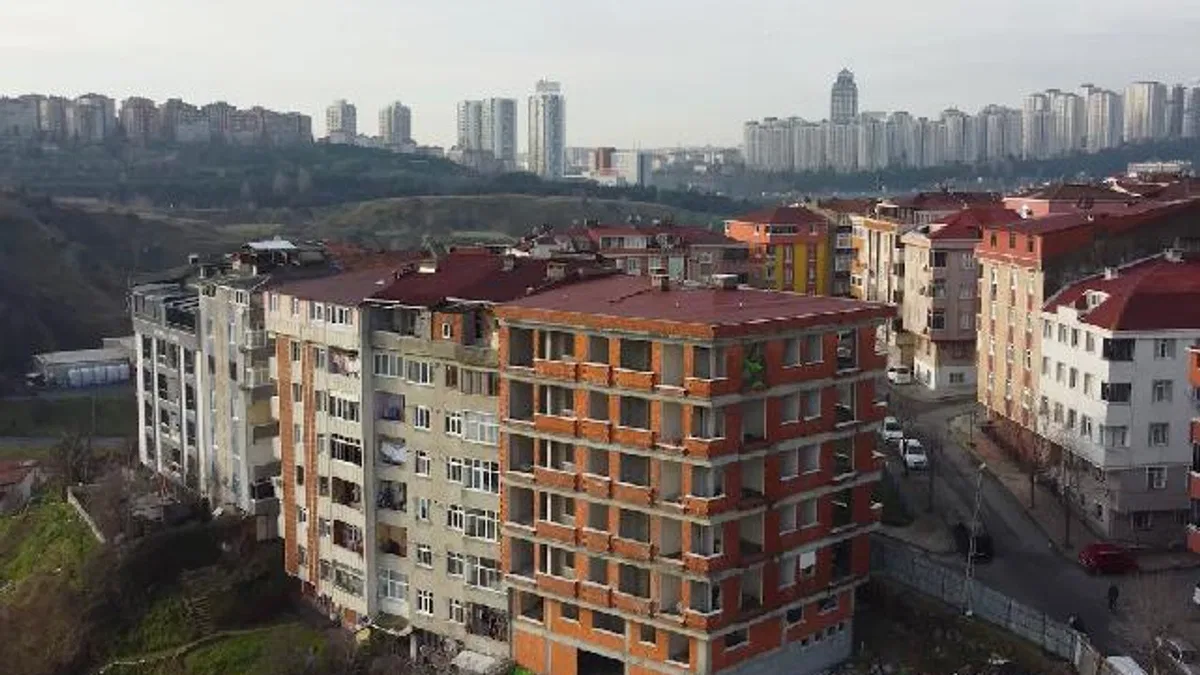 İstanbul'da 'yarısı bizden' kampanyası deprem korkularına son veriyor
