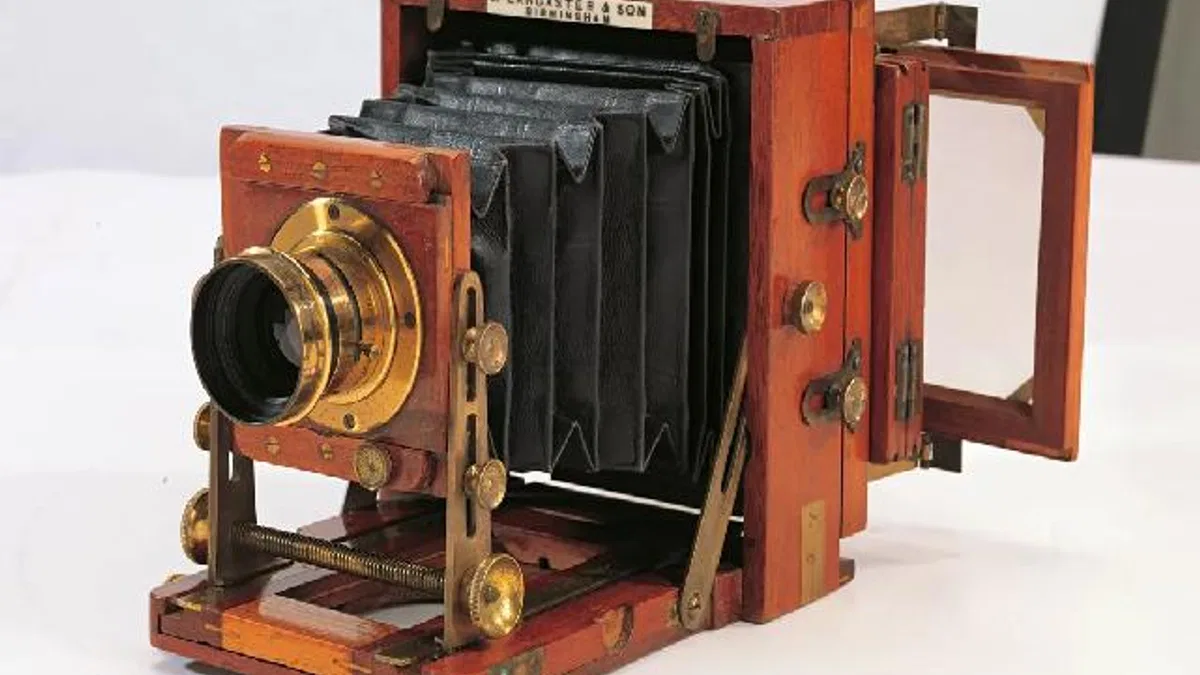 Zamanın kadrajında fotoğraf tarihine yolculuk
