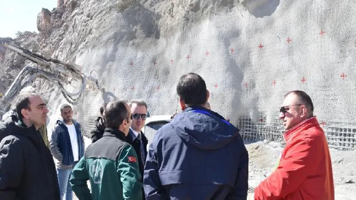 DSİ Çoruh Projeleri 26. Bölge Müdürü Yıldız, Yusufeli’nde altyapı çalışmalarını inceledi