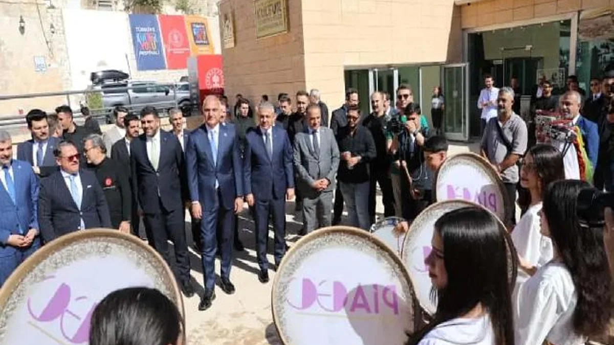 Bakan Ersoy: 2026’da Türkiye Kültür Yolu'na 50 şehir ev sahipliği yapacak