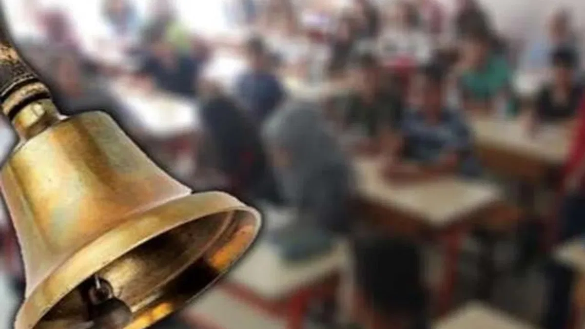 18 milyon öğrenci sınıflara döndü... Ders yeniden başladı