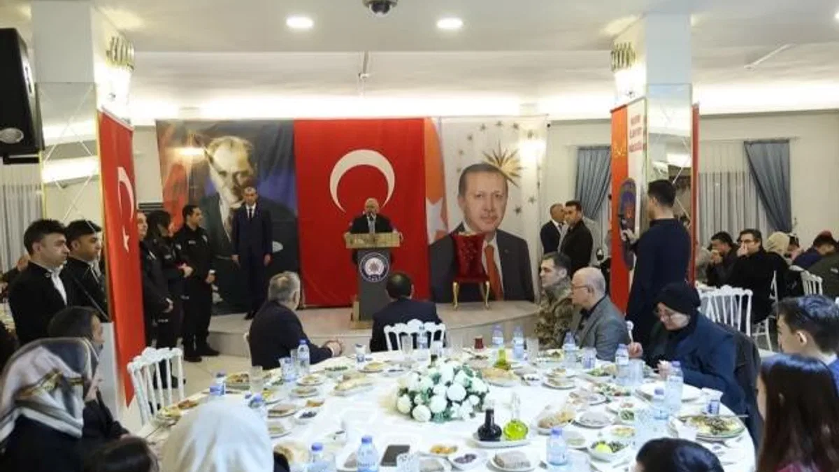 Kayseri Büyükşehir şehit aileleriyle iftar sofrasında buluştu