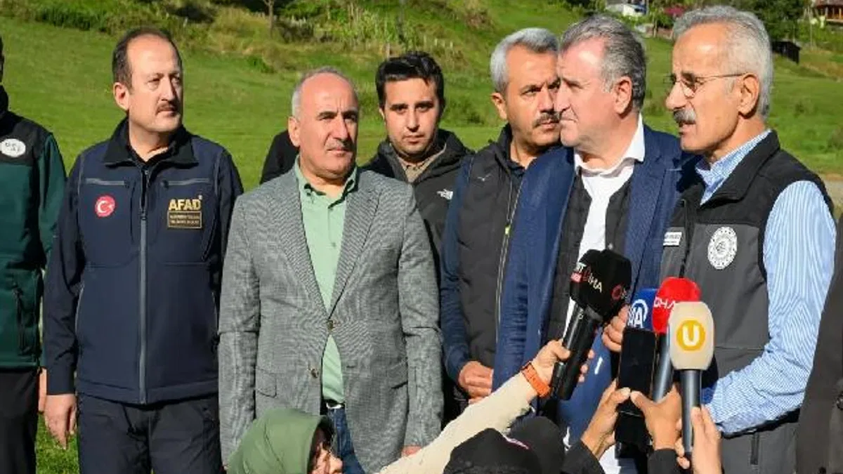 Çamlıhemşin-Ayder yolu ulaşıma açıldı