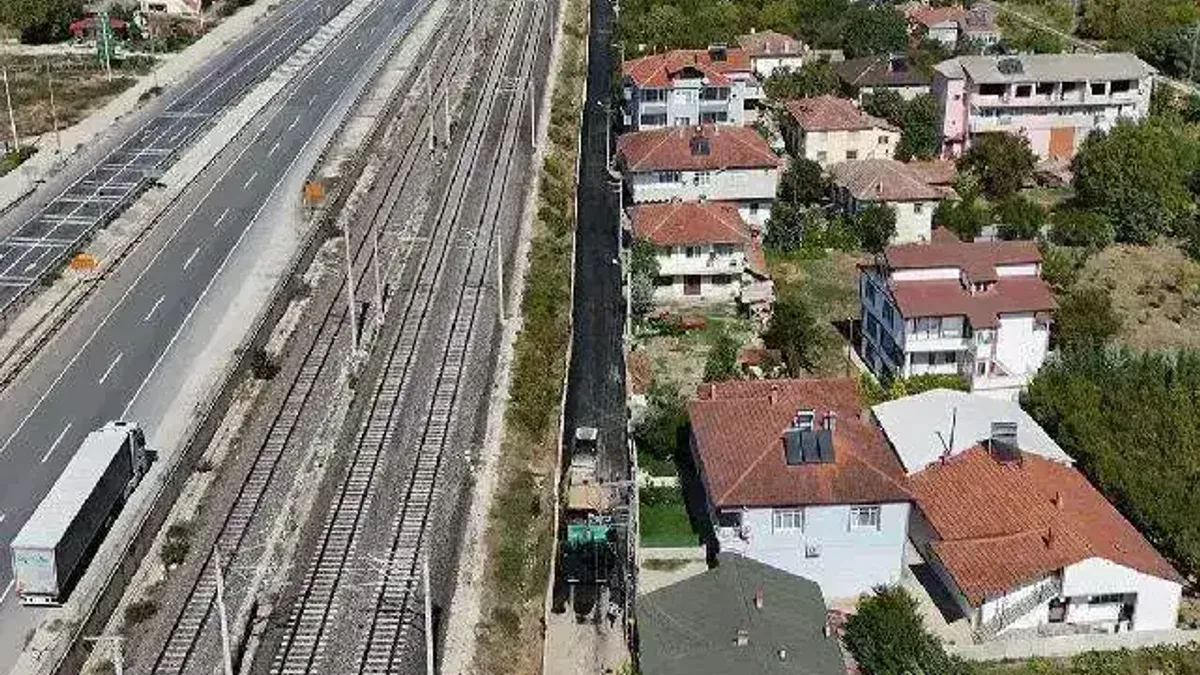 Sakarya'da ulaşım hatları yeni yüzüne kavuşturuyor