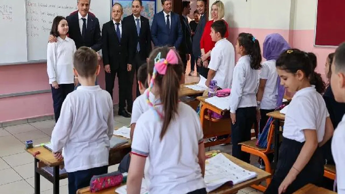 Minik Ravza arkadaşlarına verdiği 'Yusuf Alemdar'ı getireceğim sözünü tuttu