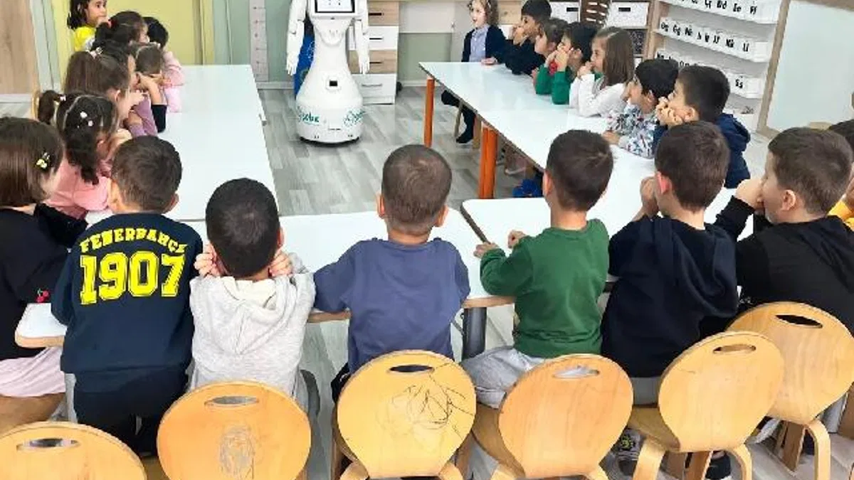 Konya SOBE’de robot destekli eğitim hamlesi