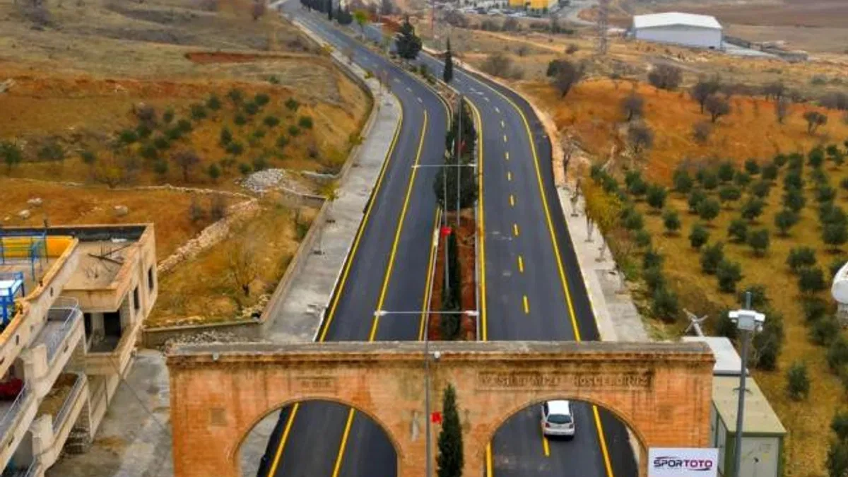 Mardin Yeşilli'de yol seferberliği