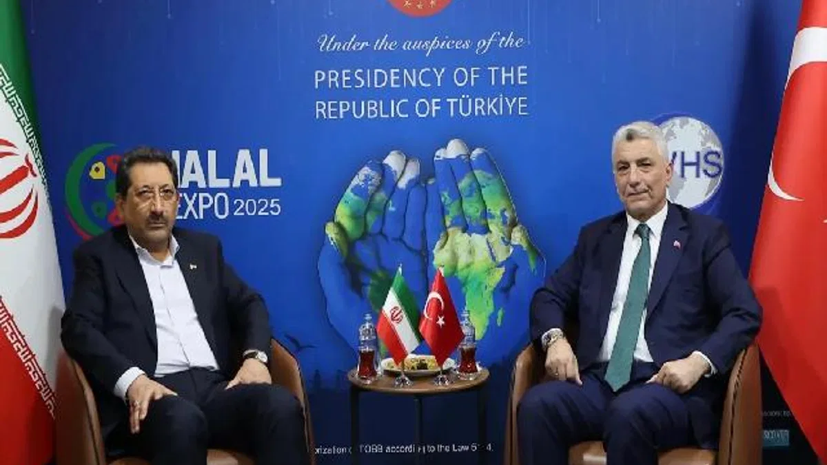 Bakan Bolat, İranlı mevkidaşıyla yeni işbirliklerini görüştü