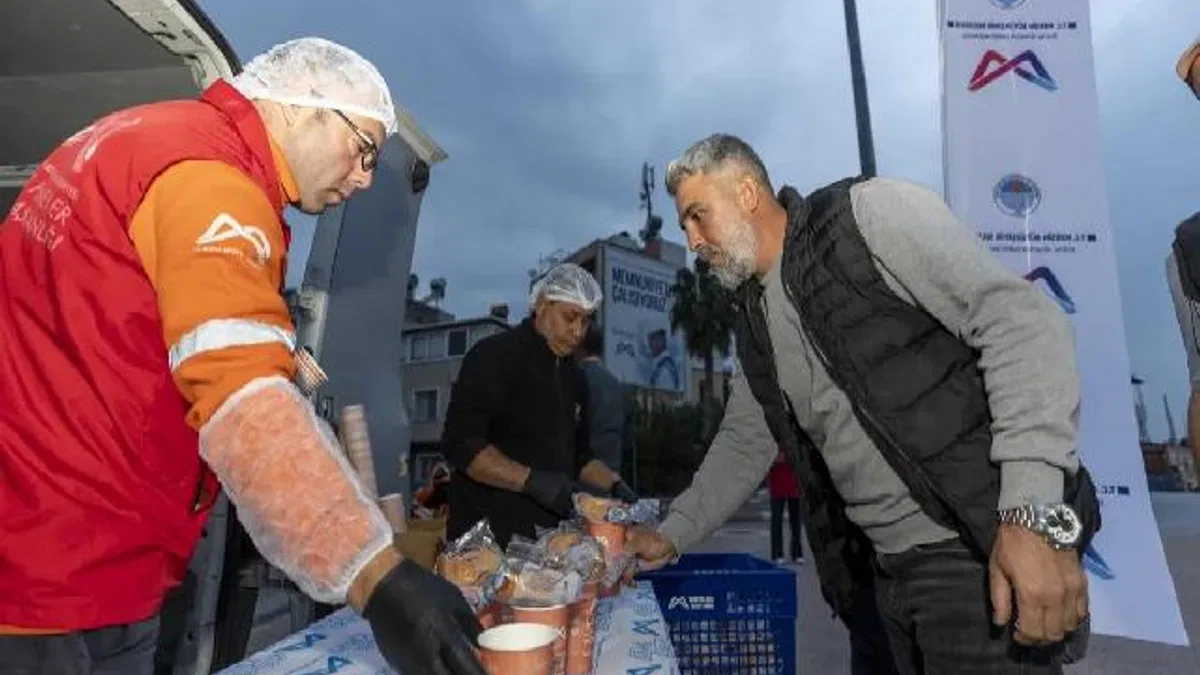Mersin’de “1 Ekmek 1 Çorba”projesi yeniden başladı