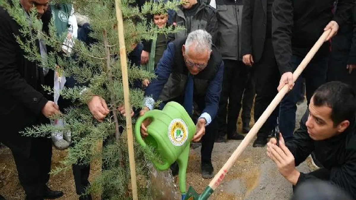 Kayseri Büyükşehir'den şehrin 'yeşil'ine dev yatırım