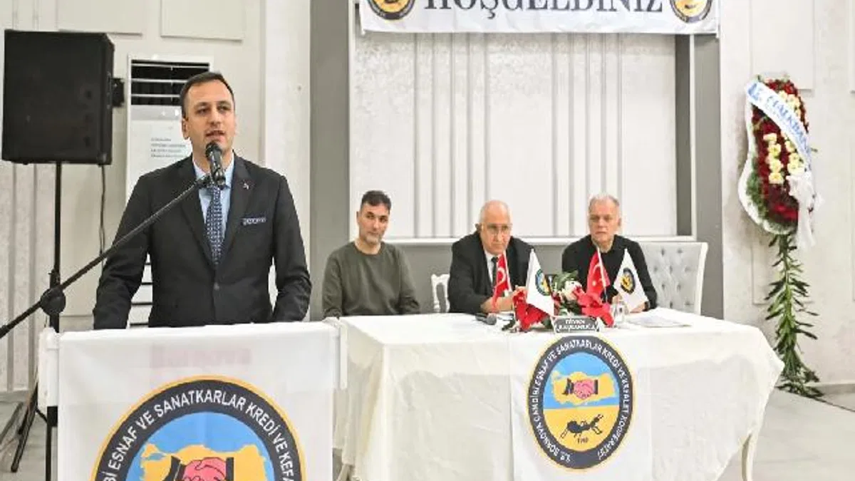 İzmir Bornova'da Başkan Eşki'den esnafa tam destek mesajı