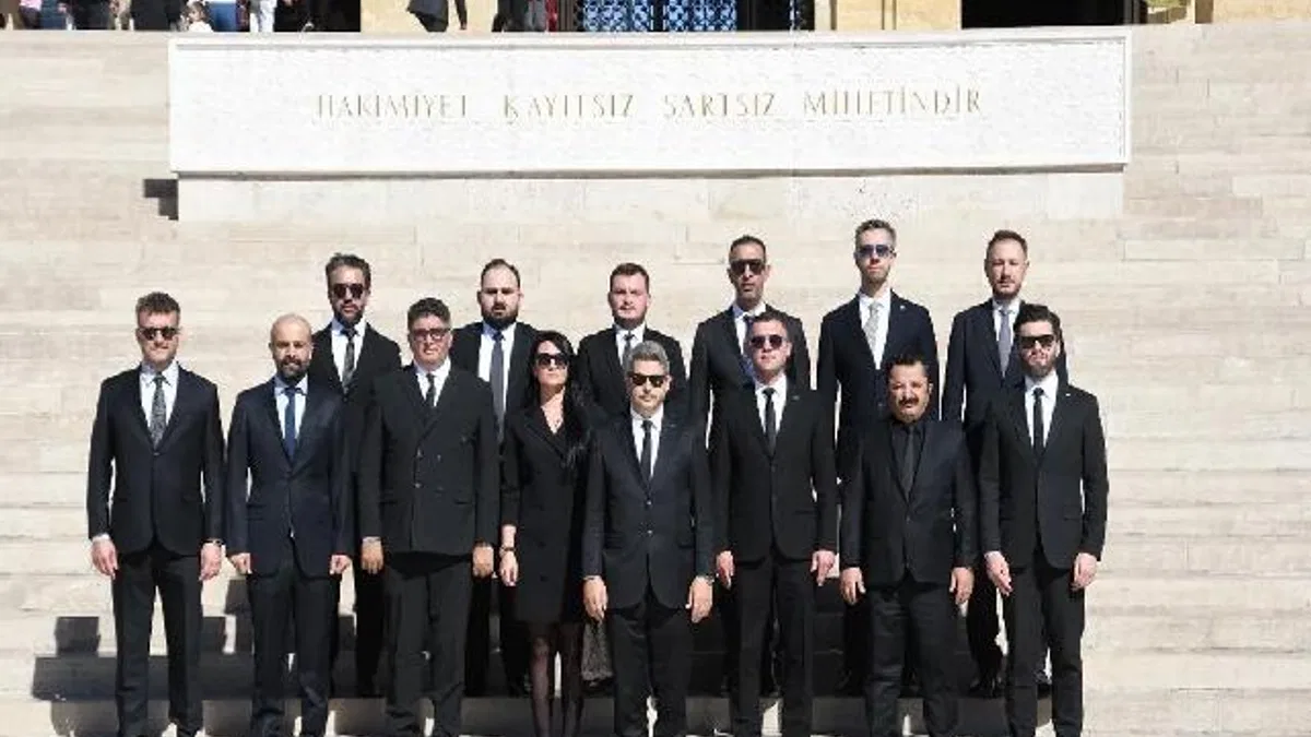 GESİAD'dan Anıtkabir'e ziyaret