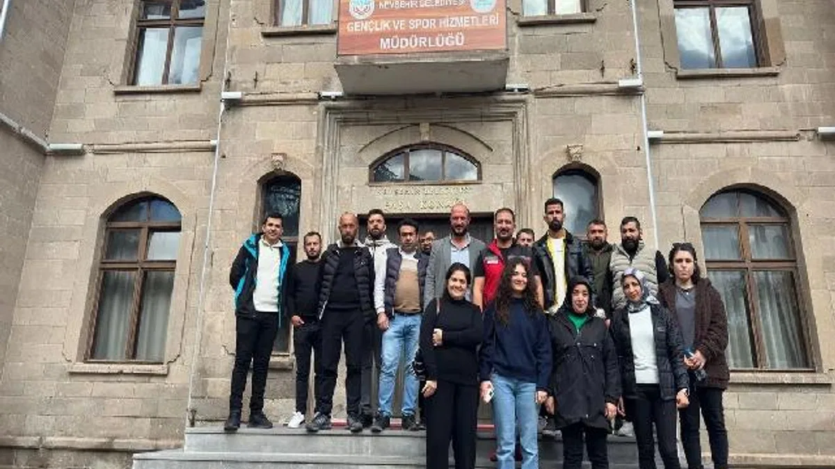 Nevşehir'de hayvan satıcılarına eğitim programı
