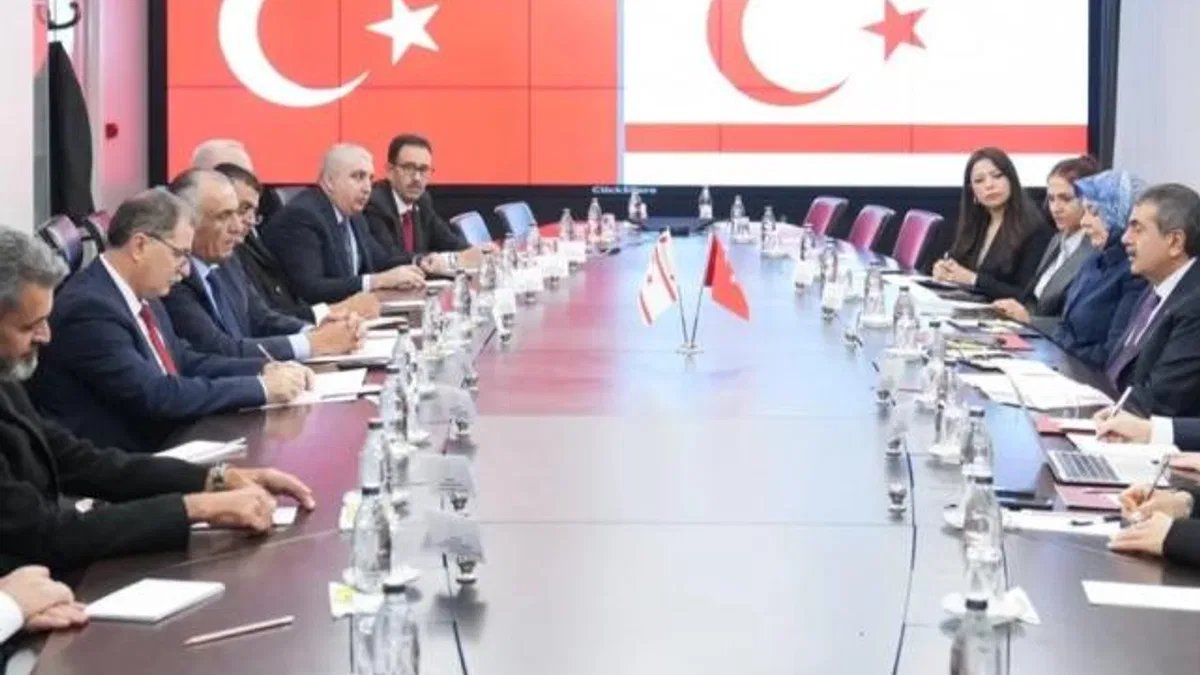 Bakan Tekin, KKTC'li mevkidaşını ağırladı