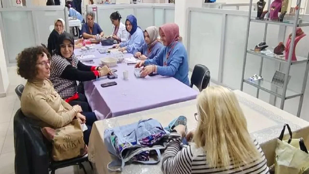 Trabzon Büyükşehir’den bin 811 kursiyere ücretsiz eğitim