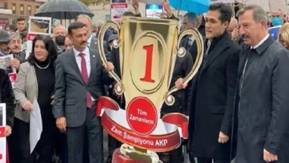 İYİ Partili Türkoğlu'ndan 'enflasyon' yorumu