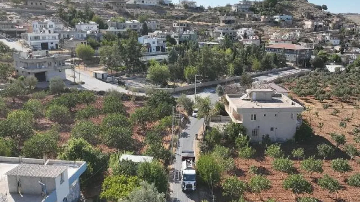 Halfeti kırsalındaki 11 kilometrelik grup yolu yenilendi