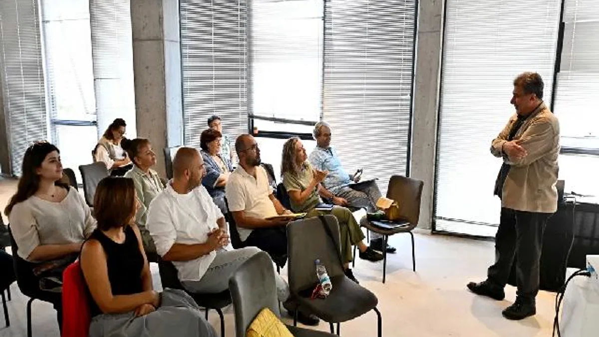 Antalya'da öykü ve şiir atölyeleri sona erdi