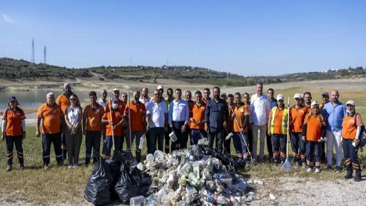 Mersin Berdan Barajı’nda temizlik seferberliği