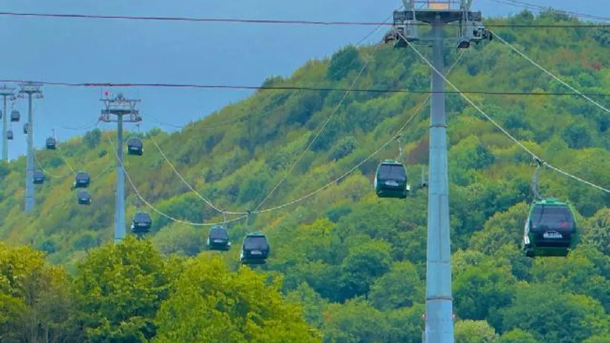 Ara tatil keyfi Kartepe Teleferik'te katlanıyor