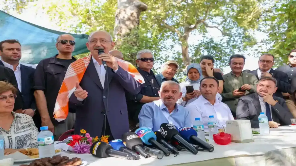 Buca’da Köylülerle Buluşan Kılıçdaroğlu: Sosyal Devlet Vurgusu