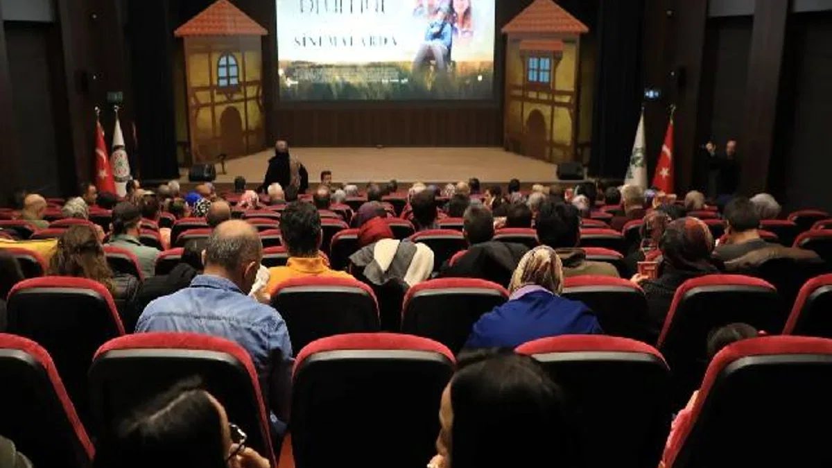 Konya Karatay'da Öğretmenler Günü’ne özel film gösterimi