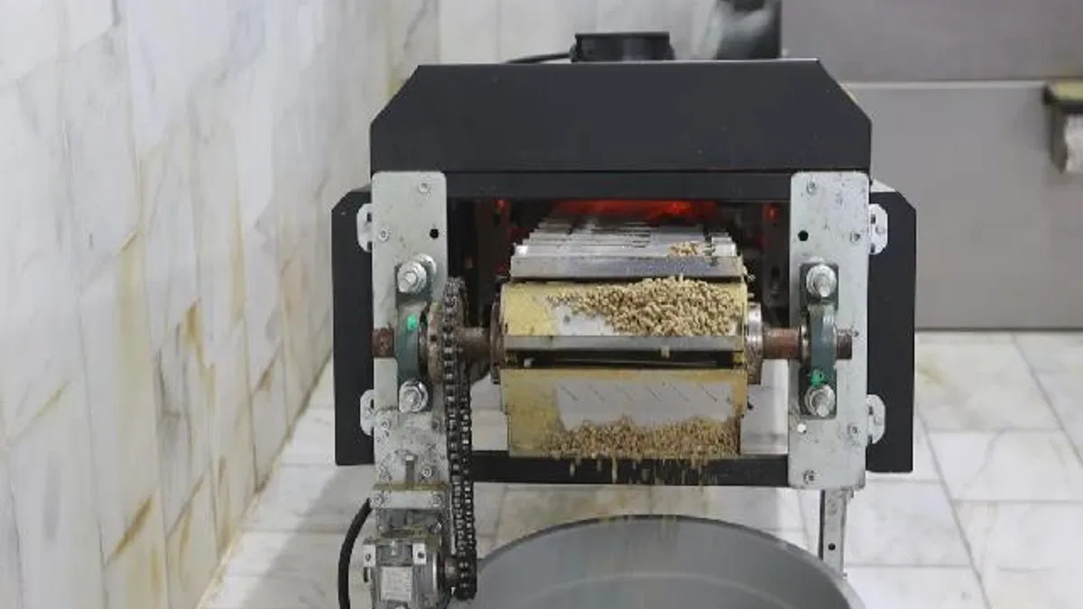 Muğla'da can dostlar için 42 ton mama üretildi