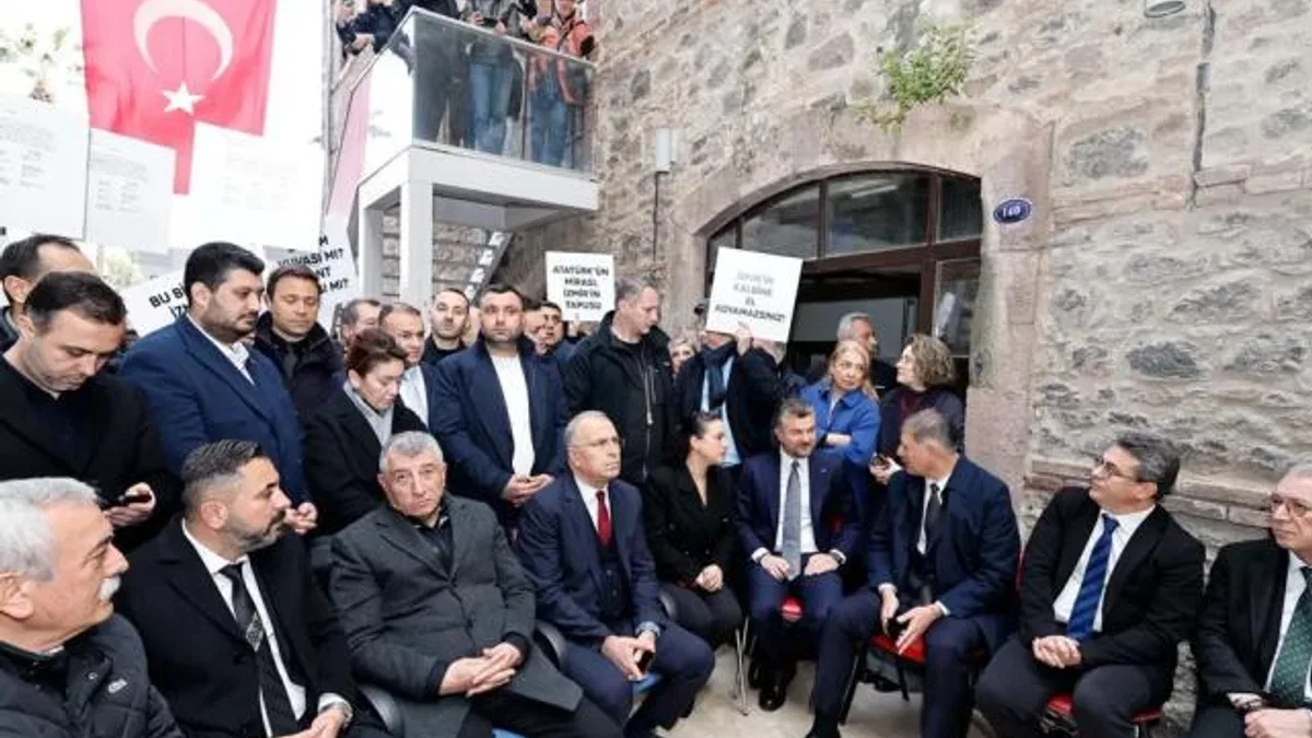 Başkan Tugay: Meslek Fabrikası'na haksız müdahaleye sonuna kadar karşıyız