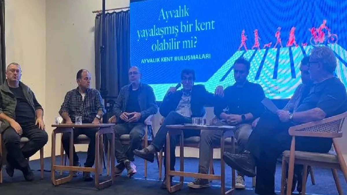 Balıkesir Ayvalık’ta “Kent Buluşmaları” başladı
