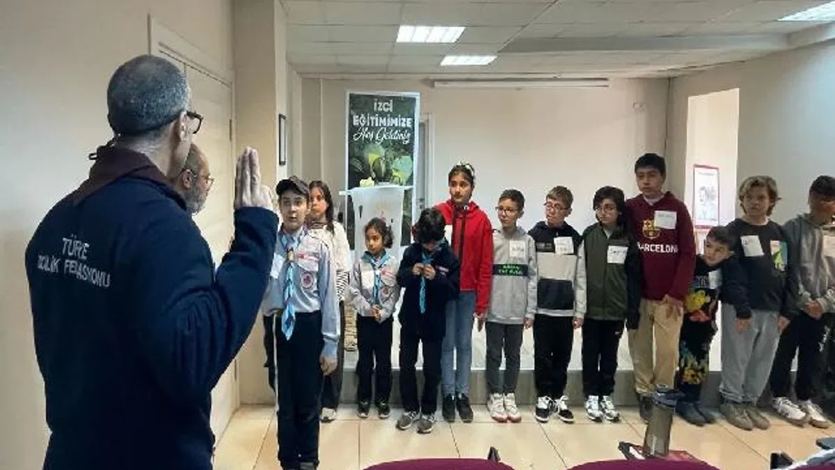 İzmir Çiğli’de izciliğe adım adım