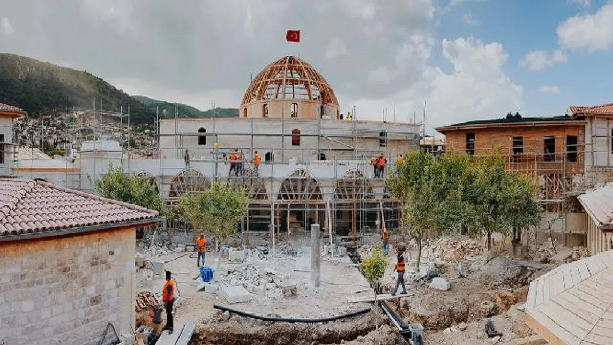 Anadolu’nun ilk camisi ayağa kalkıyor