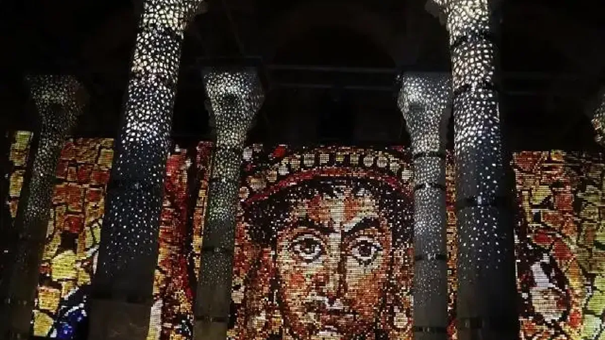 İstanbul'un saklı mirası sarnıçları ziyaret ettiler
