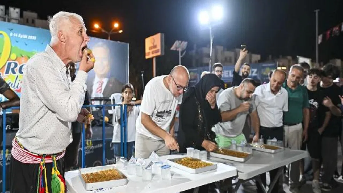 Antalya Muratpaşa'da 'Yöreler Renkler'e tatlı final