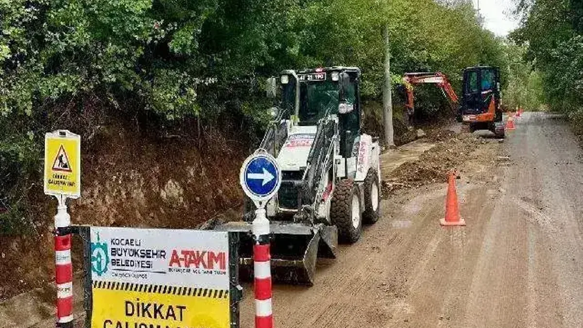 Kocaeli'de kapsamlı V kanal temizliği