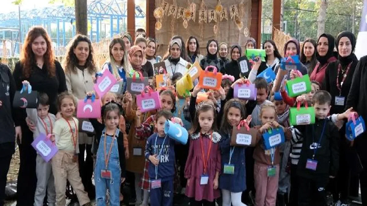 Kocaeli'de çocuklar deprem gerçeğini oyunlarla öğrendi