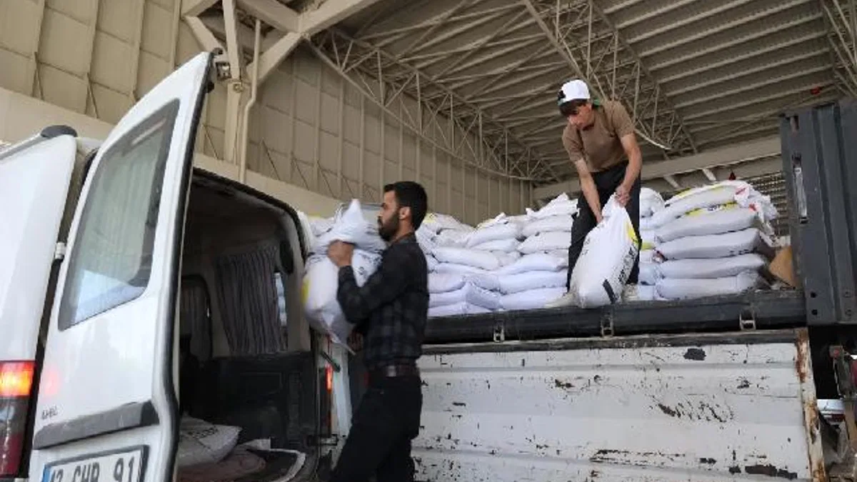 Konya Büyükşehir'den üreticiye tohum desteği