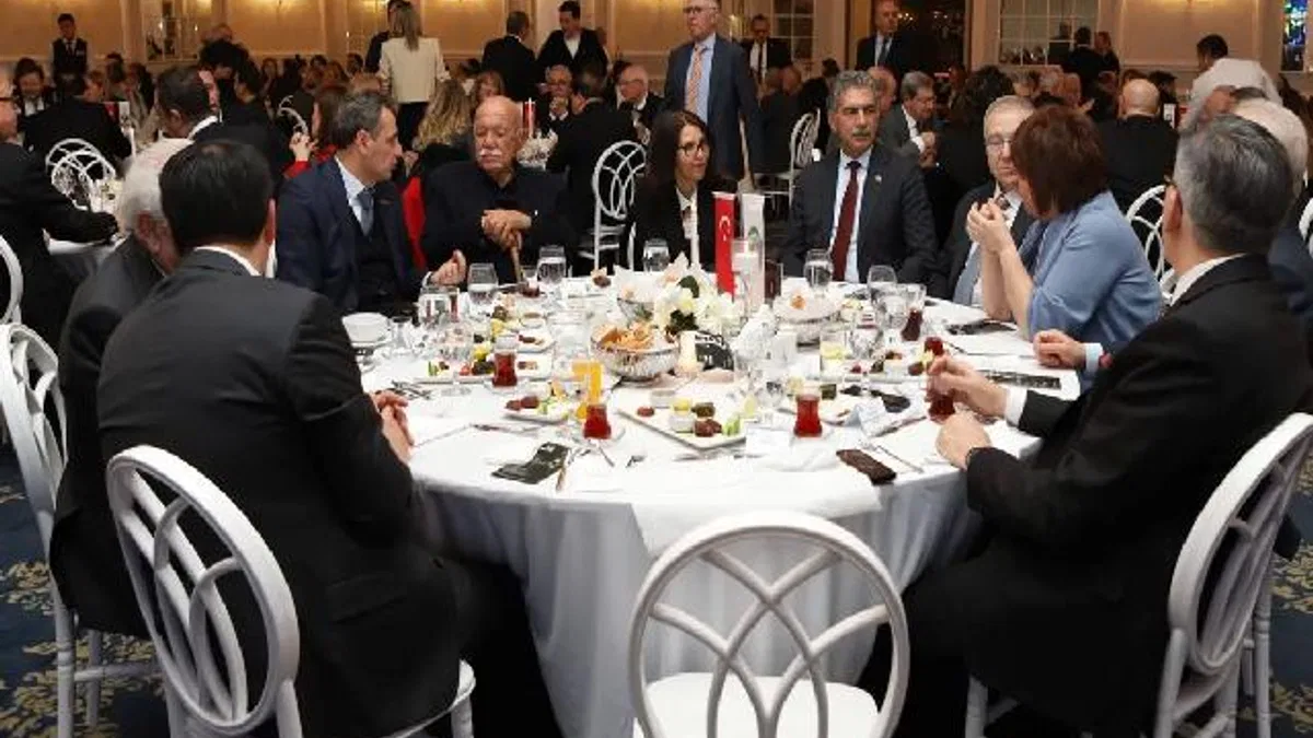BUSİAD iftar yemeğinde bir araya geldi!