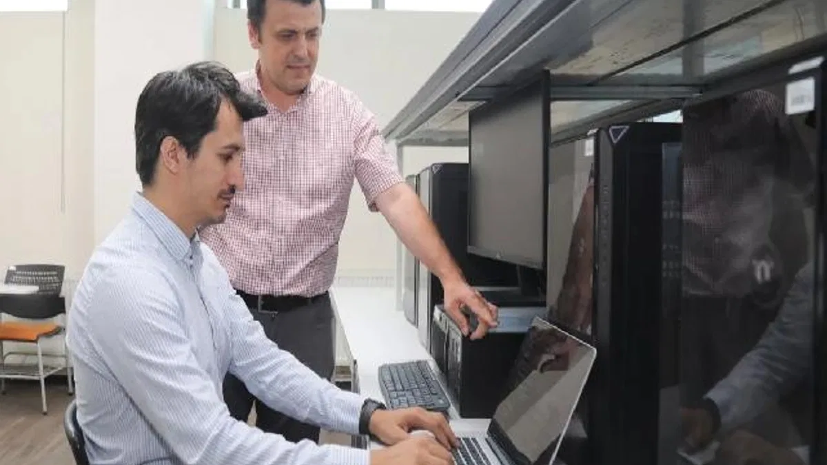 BTÜ'den yazılım eğitimine yapay zekâ devrimi