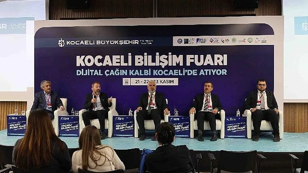 Bilişim Fuarı'nda "Yapay Zeka" ve "Girişimcilik" rüzgârı